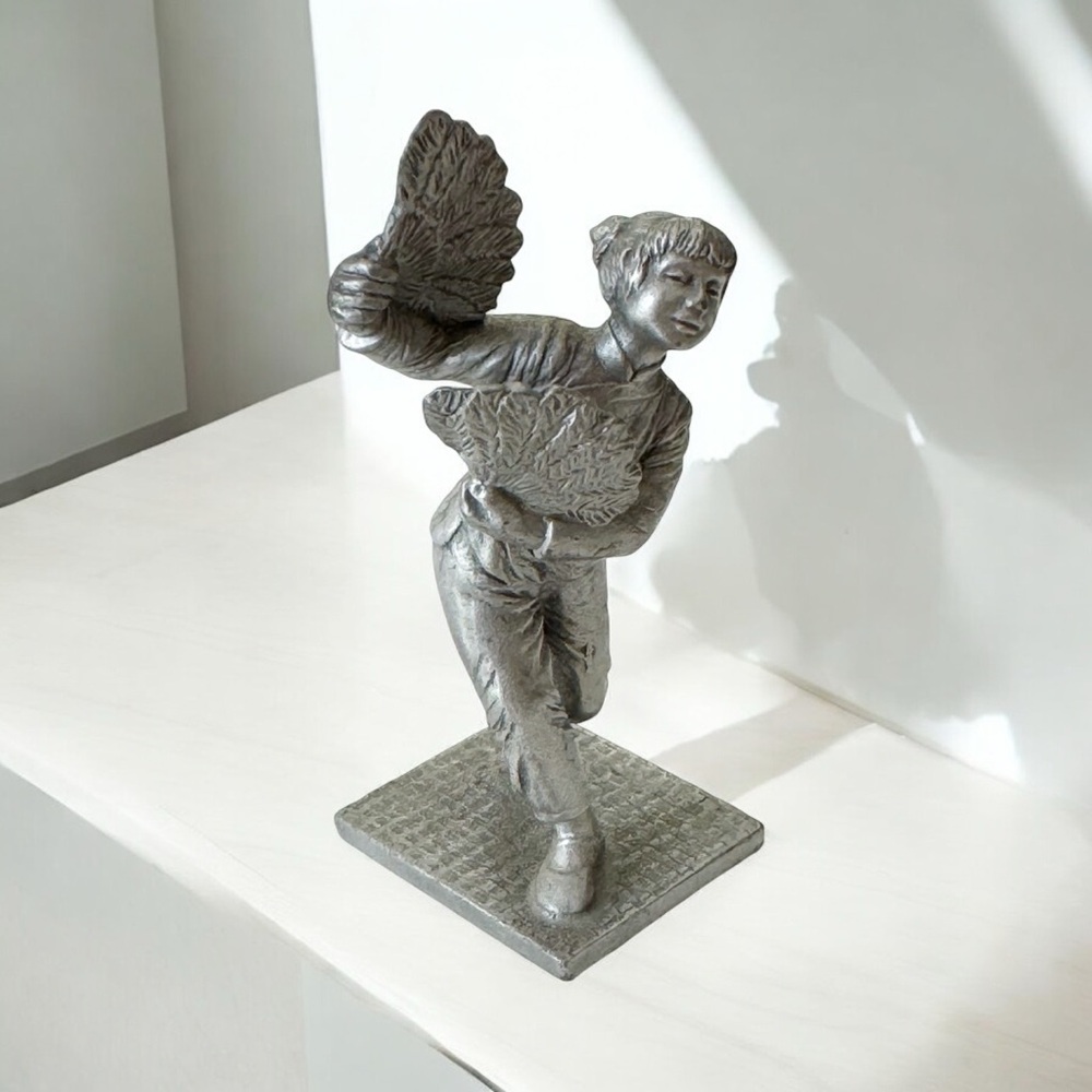 Vintage Chinese Fan Dancer Selangor Pewter